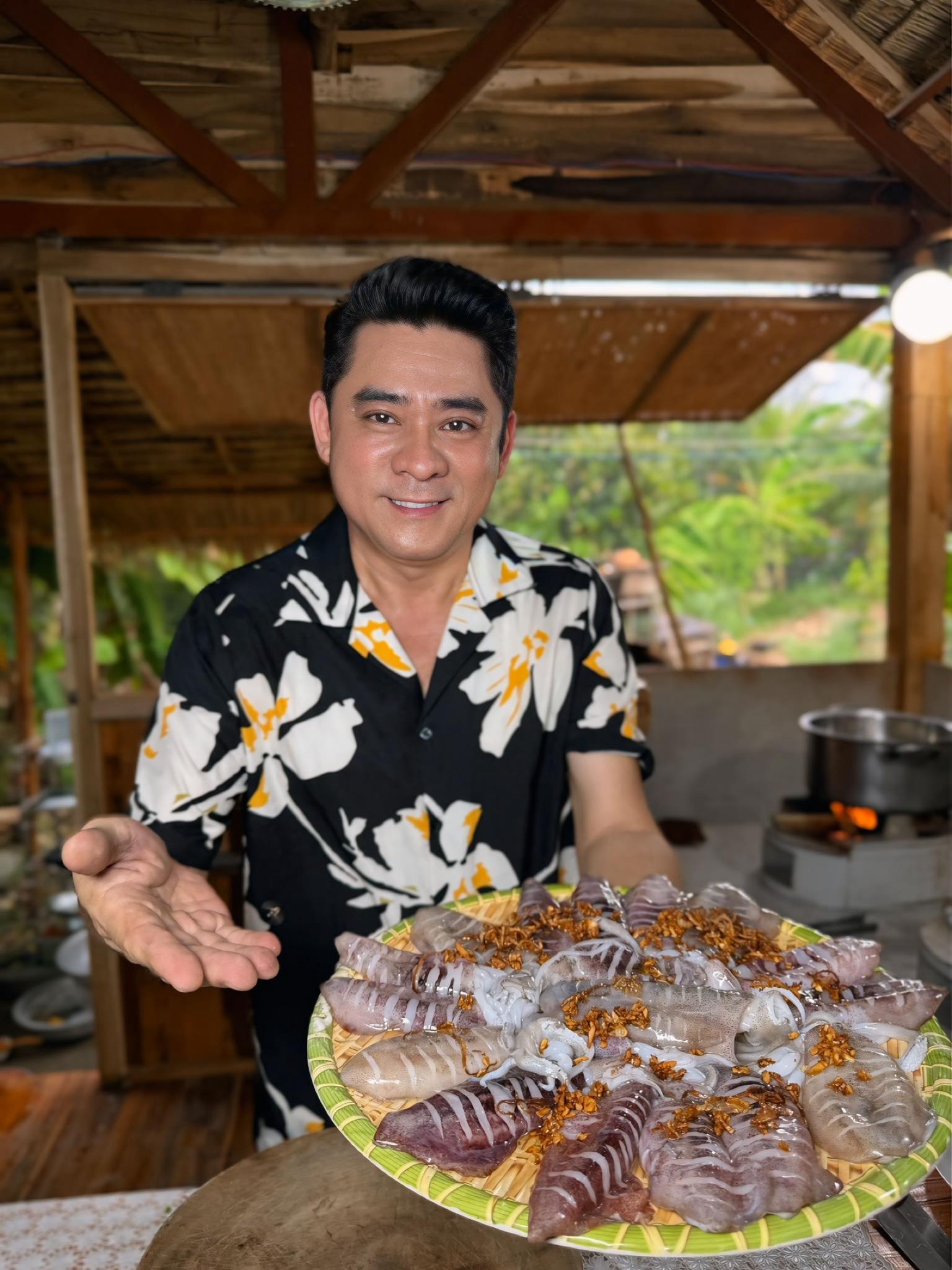 Diễn viên Huỳnh Anh Tuấn "đóng băng" hoàn toàn tài khoản MXH sau khi bị đột quỵ - Ảnh 3.