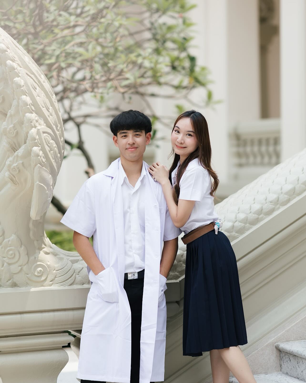 Ái nữ nhà HLV Kiatisuk xinh như hoa hậu, từng được "đẩy thuyền" với Văn Toàn nay hẹn hò trai đẹp y khoa gây sốt! - Ảnh 21. Ái nữ nhà HLV Kiatisuk xinh như hoa hậu, từng được "đẩy thuyền" với Văn Toàn nay hẹn hò trai đẹp y khoa gây sốt! - Ảnh 21.