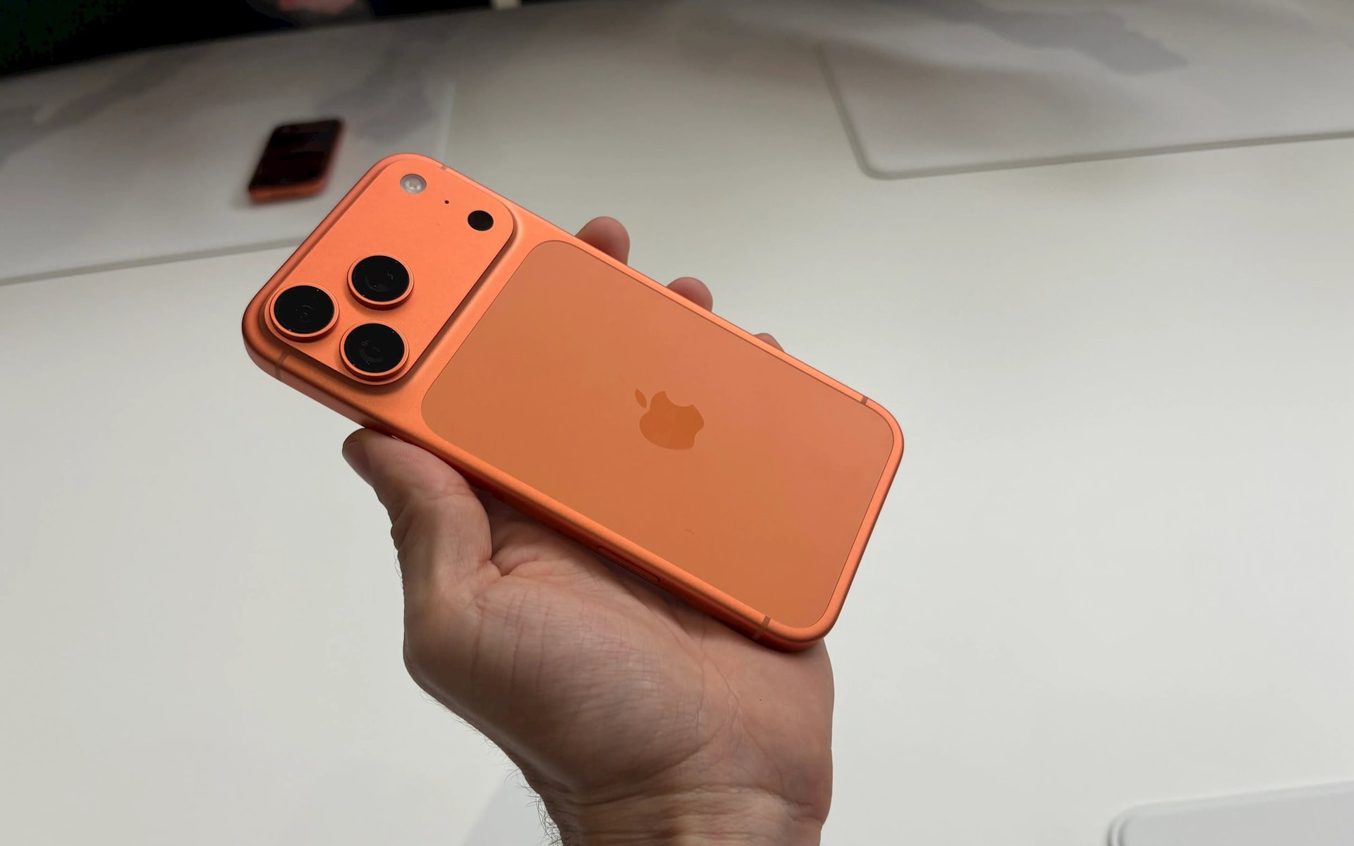 Sau Nhiều Năm Bị &Quot;Coi Như Trò Cười&Quot;, Cuối Cùng Chiếc Iphone Này Đã Có Thể Đuổi Kịp Các Lão Làng Android 5 Sau Nhiều Năm Bị