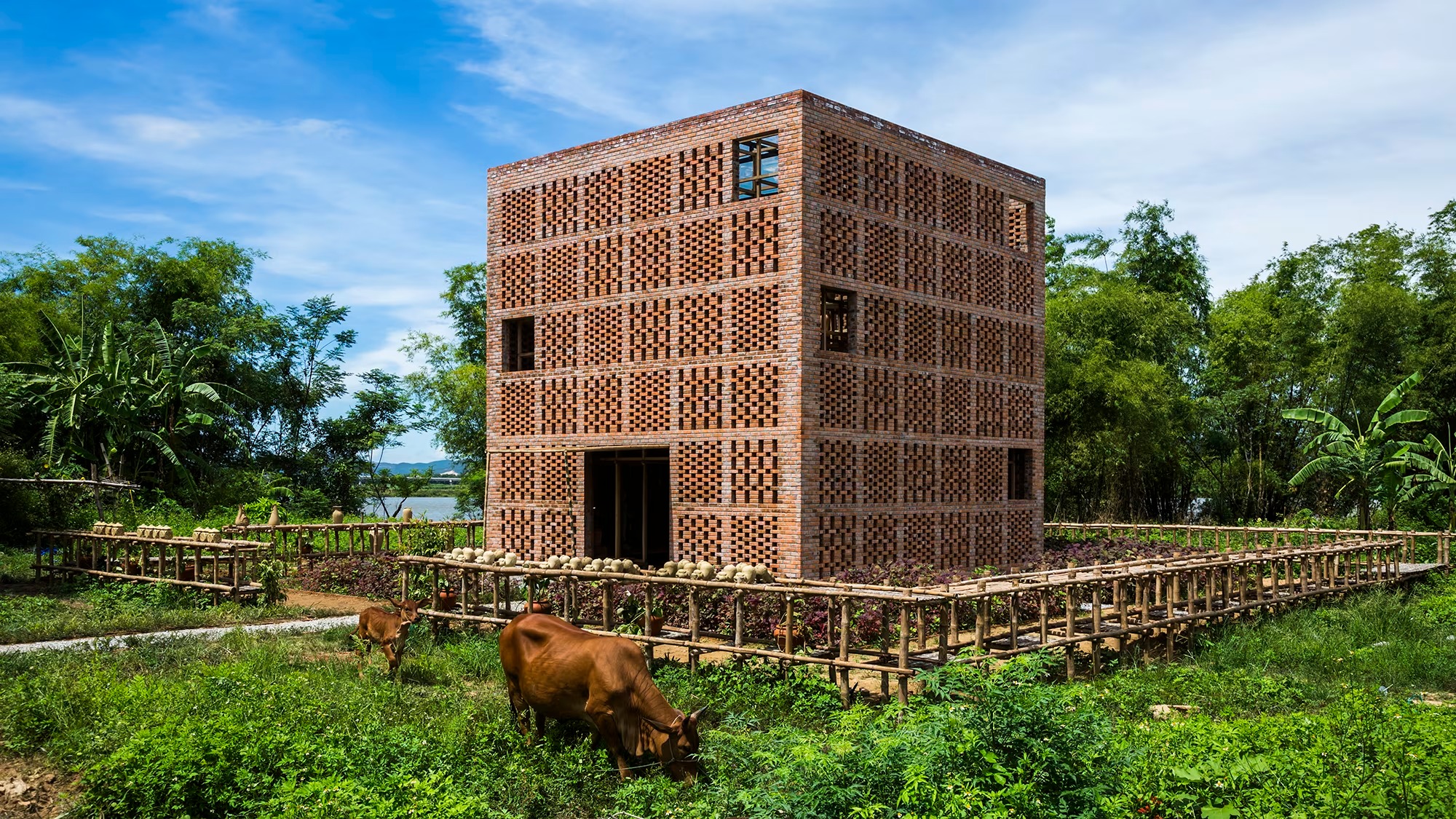 40.000 qu&acirc;n Ba Lan ra bi&ecirc;n giới giữa căng thẳng với Nga v&agrave; Belarus - Ảnh 2.