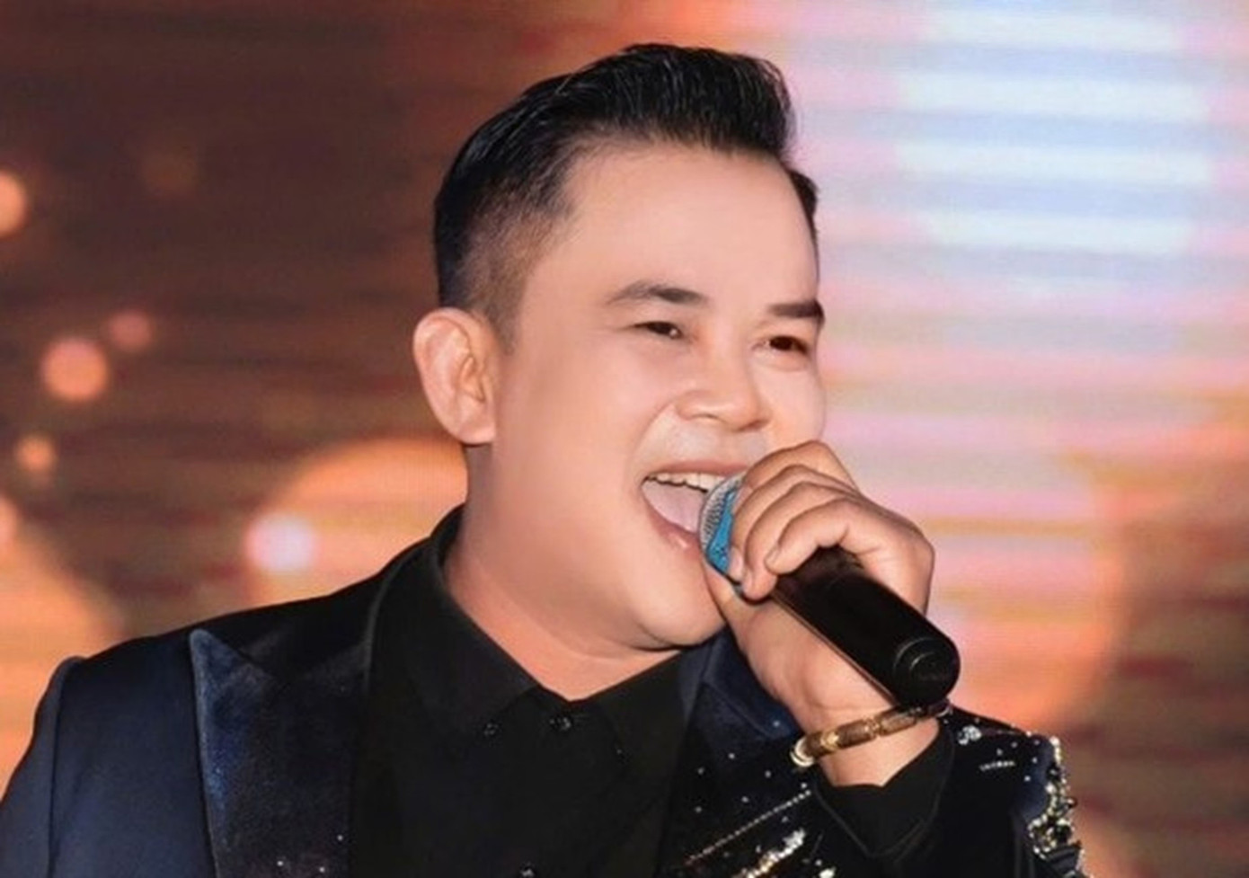 Quốc Kháng lừa đảo 7 tỷ đồng của bà chủ chuỗi Nhà thuốc Mỹ Châu - Ảnh 3.