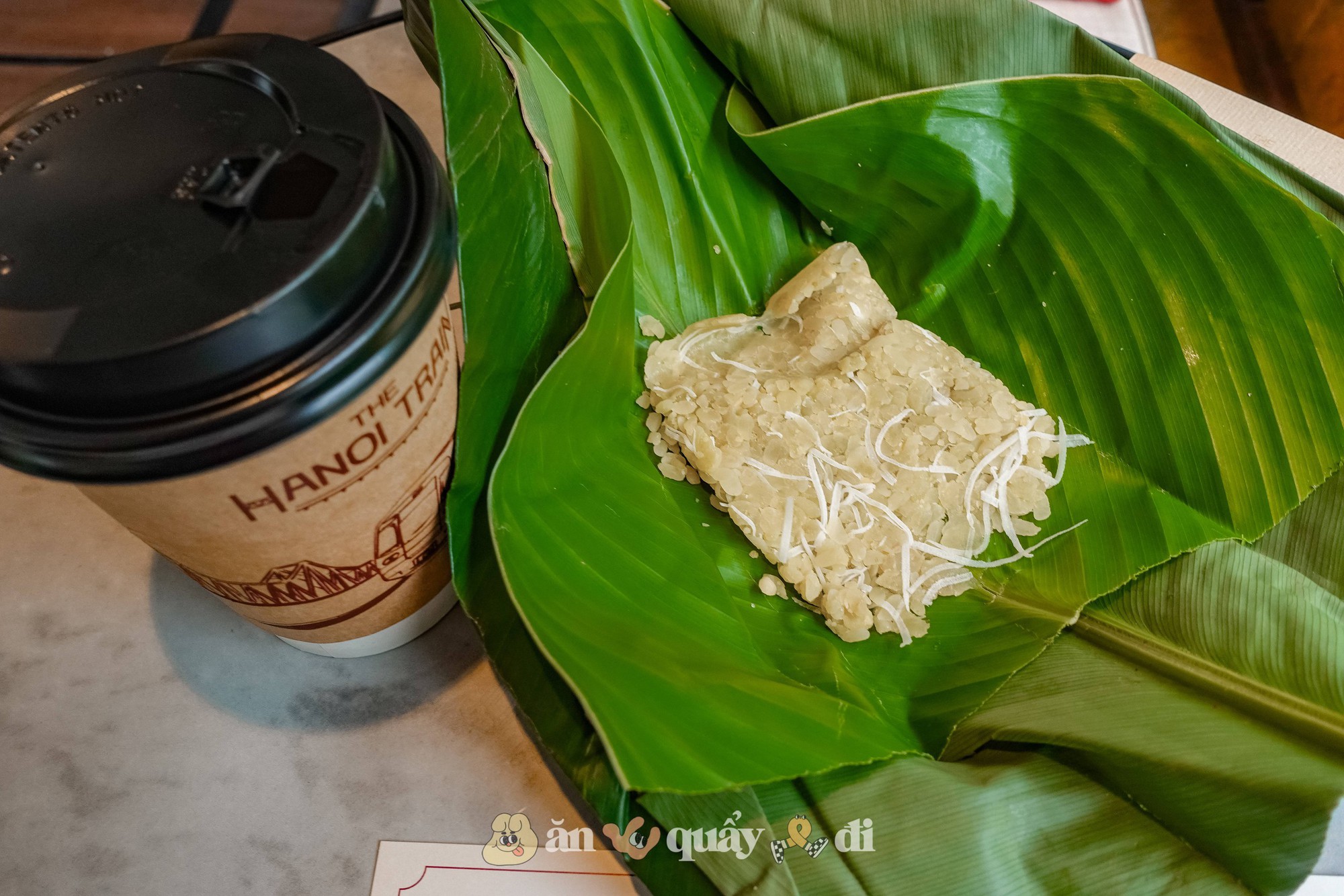 Chi 550k trải nghiệm 3,5h trên tàu "Hà Nội 5 cửa ô": Xịn như khách sạn hay còn điều gì khiến du khách lăn tăn? - Ảnh 31.