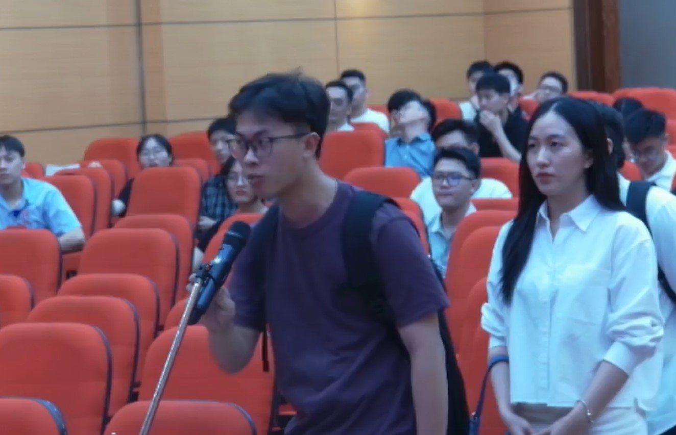 Bác tin "ngành giải phẫu người 3 năm mới có 1 bác sĩ nội trú chọn, thầy không chuẩn bị hoa thì trúng sít rịt" - Ảnh 1.