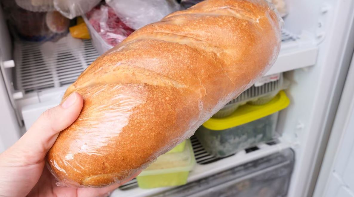 ‘Vua Bánh Mì’ cảnh báo: Đừng bao giờ để bánh mì ở chỗ này kẻo hỏng sớm!- Ảnh 2.