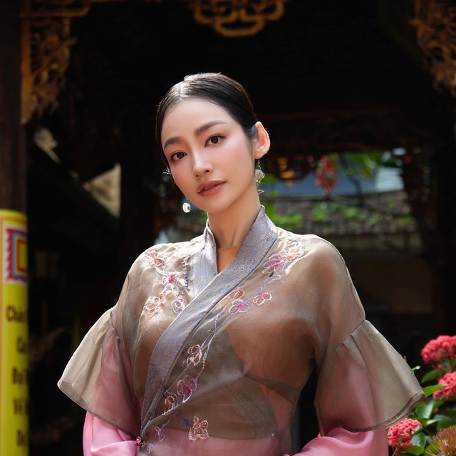 Mỹ nhân Việt lọt top 100 người đẹp nhất thế giới, visual cỡ nào mà suýt vượt mặt Phạm Băng Băng? - Ảnh 1.