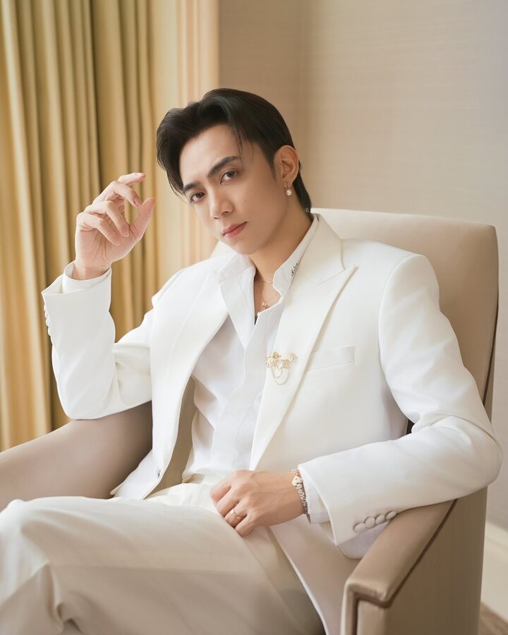 Hai sao nhí 'Gặp nhau cuối tuần': Người nổi đình đám, người là thạc sĩ ở Mỹ - Ảnh 4.
