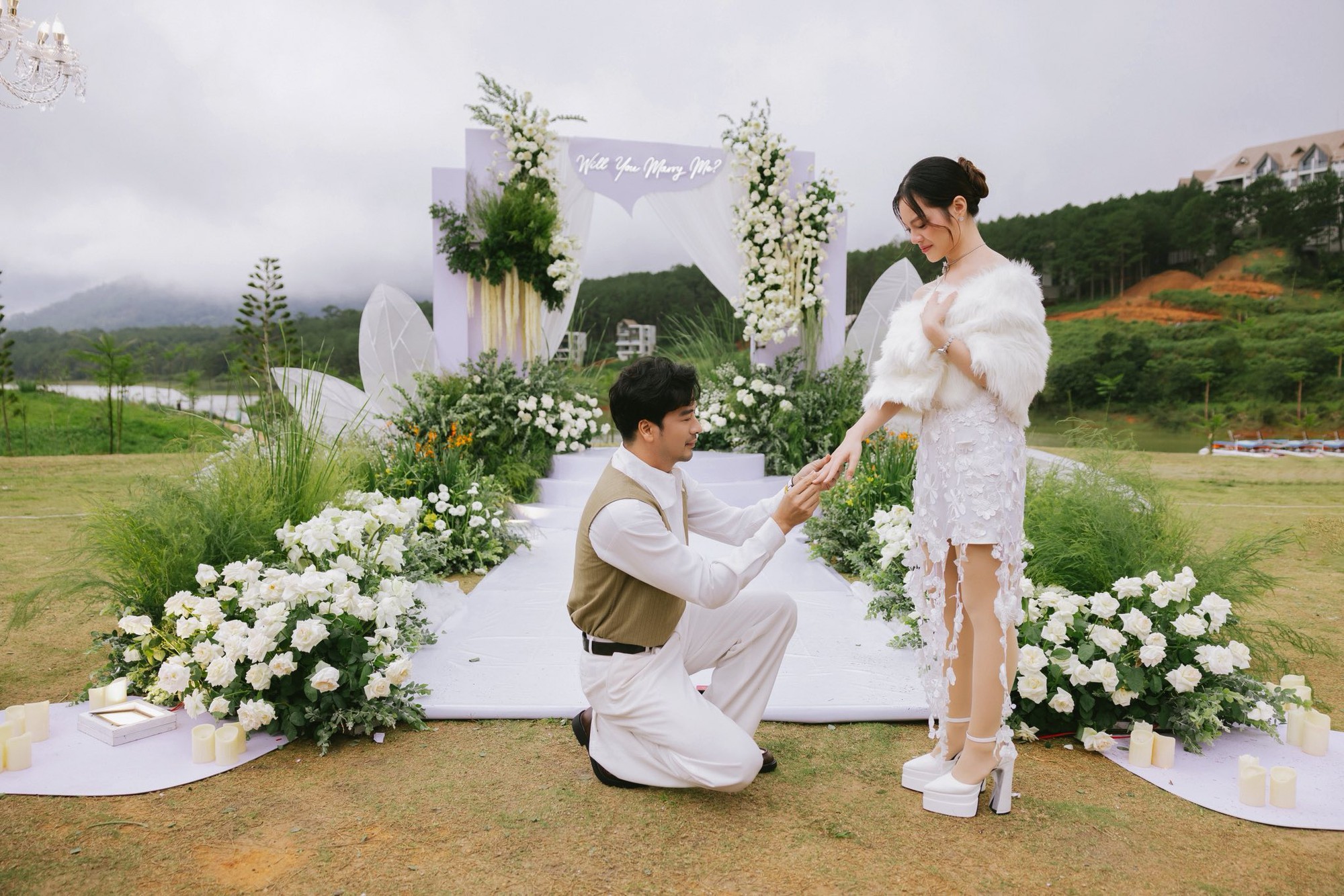 Diễn viên 41 tuổi vừa cầu hôn bạn gái bác sĩ kém 16 tuổi: Từng hủy hôn nữ nghệ sĩ nổi tiếng, siêu giàu - Ảnh 1.