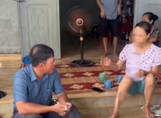 Người phụ nữ đi rửa bát thuê bị “chặt chém” 2,5 triệu đồng cho cuốc xe 70 km: Tạm giữ tài xế- Ảnh 3.