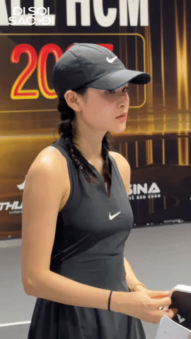 Từng vướng tin đồn mang bầu, Hiền Hồ nay lộ vóc dáng thật trên sân pickleball, visual đời thường gây chú ý- Ảnh 2. Từng vướng tin đồn mang bầu, Hiền Hồ nay lộ vóc dáng thật trên sân pickleball, visual đời thường gây chú ý- Ảnh 2.