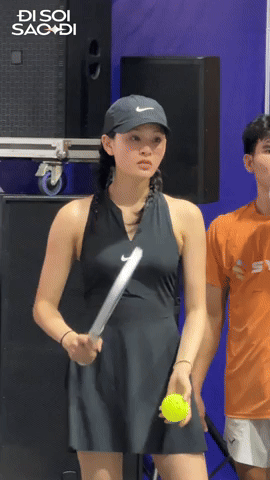 Từng vướng tin đồn mang bầu, Hiền Hồ nay lộ vóc dáng thật trên sân pickleball, visual đời thường gây chú ý- Ảnh 1. Từng vướng tin đồn mang bầu, Hiền Hồ nay lộ vóc dáng thật trên sân pickleball, visual đời thường gây chú ý- Ảnh 1.