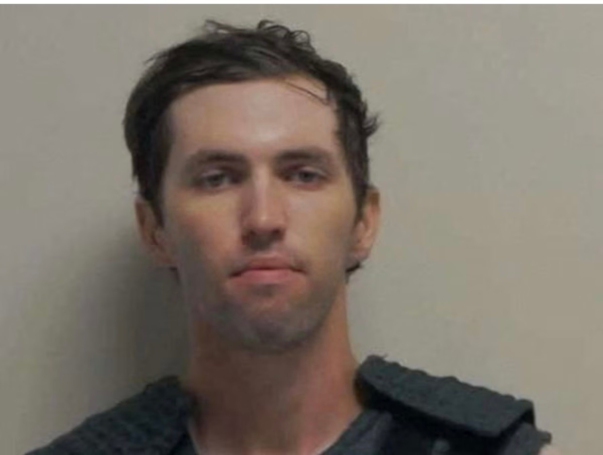 Sinh viên xuất sắc trở thành kẻ sát nhân gây rúng động nước Mỹ - Ảnh 2.