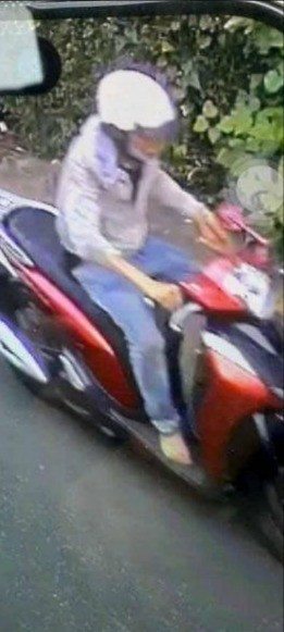 Thảm &aacute;n Đắk Lắk: Nghi phạm s&aacute;t hại 3 người , bỏ trốn Sau khi dọn dẹp hiện trường - Ảnh 2.