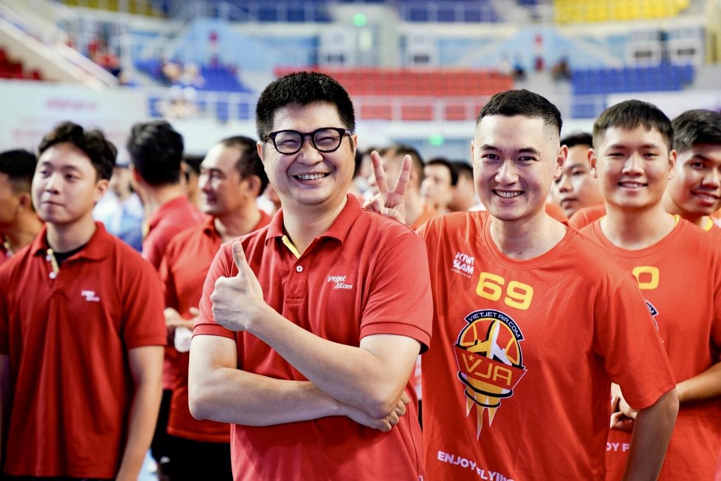 Khí thế sôi nổi và ý nghĩa tại Đại hội Thể thao Vietjet 2025 - Ảnh 2.