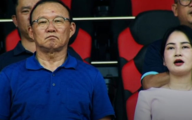 Văn Quyết hụt hơi, Tuấn Hải bế tắc, CLB Hà Nội lại thua đau khiến HLV Nhật Bản nguy cơ "bay ghế"? - Ảnh 4.