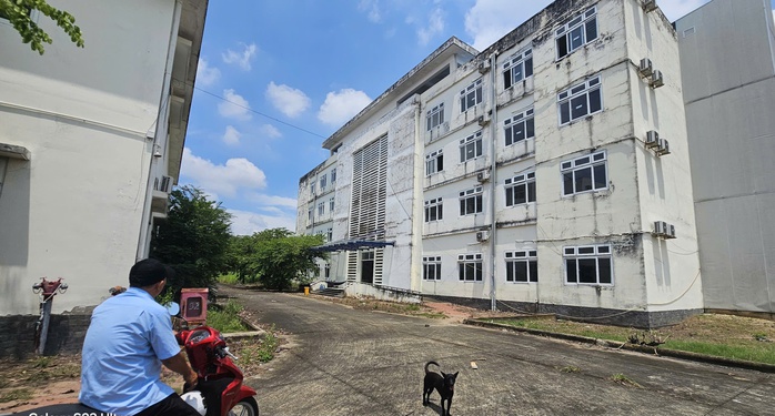 Diễn Biến Mới Vụ 1 Bệnh Viện Tâm Thần Ở Tp Hcm Bỏ Hoang Nhiều Năm- Ảnh 1. Diễn Biến Mới Vụ 1 Bệnh Viện Tâm Thần Ở Tp Hcm Bỏ Hoang Nhiều Năm- Ảnh 1.