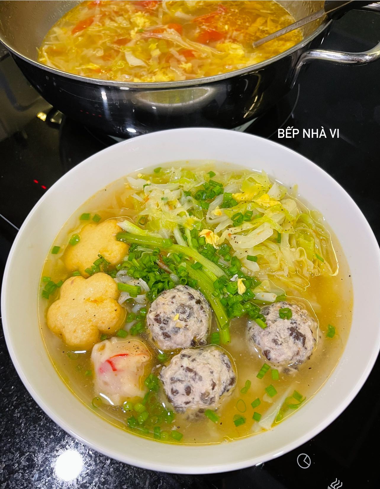 1 mom ở TP.HCM mỗi s&aacute;ng đều dậy sớm nấu ăn cho chồng con: Đ&atilde; chăm lại c&ograve;n kh&eacute;o, "c&ocirc; Tấm" thế n&agrave;y giờ chắc hơi hiếm c&oacute; kh&oacute; t&igrave;m- Ảnh 5.