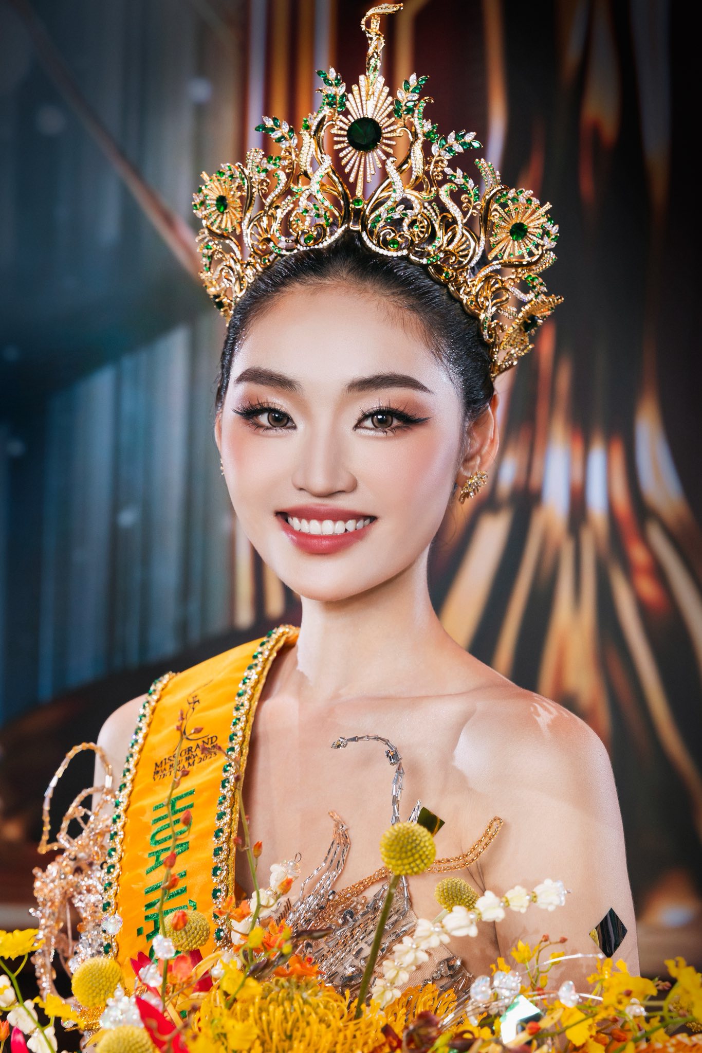 Tân Miss Grand Yến Nhi bị tấn công về nhan sắc, netizen khẳng định Quế Anh "ăn đứt" - Ảnh 2. Tân Miss Grand Yến Nhi bị tấn công về nhan sắc, netizen khẳng định Quế Anh "ăn đứt" - Ảnh 2.