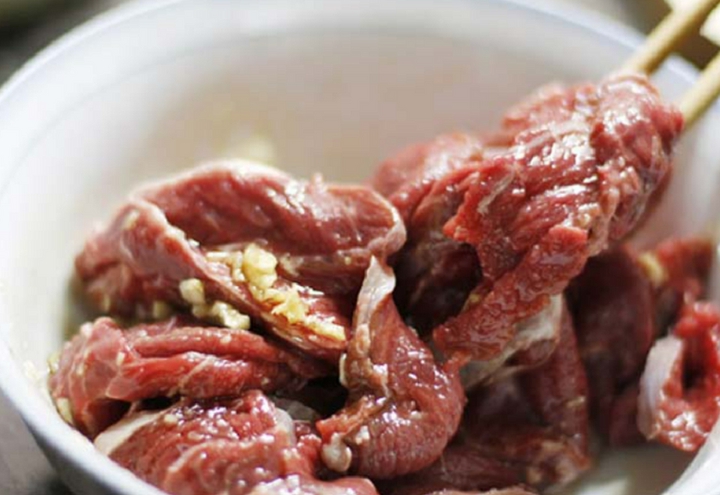 Mẹo xào thịt bò mềm, để nguội vẫn không dai - Ảnh 2. Mẹo xào thịt bò mềm, để nguội vẫn không dai - Ảnh 2.