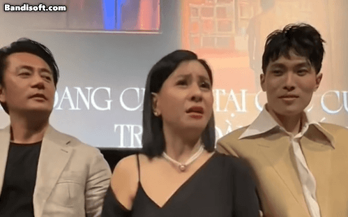 Drama căng nhất lúc này: Cát Phượng công khai chê bai phim mình đóng, đạo diễn đáp trả bằng 1 từ quá gắt- Ảnh 2. Drama căng nhất lúc này: Cát Phượng công khai chê bai phim mình đóng, đạo diễn đáp trả bằng 1 từ quá gắt- Ảnh 2.