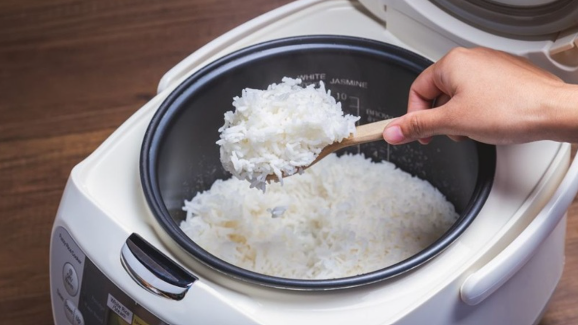 Dùng nồi cơm điện bong lớp chống dính có gây ung thư? - Ảnh 1.