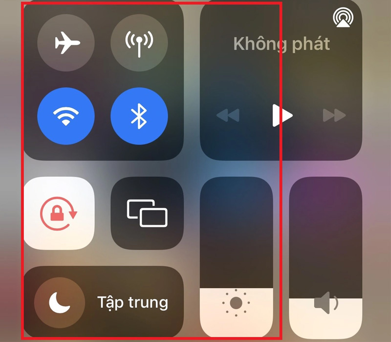 10 Cài đặt bí mật tiết kiệm pin iPhone giúp máy trụ cả ngày không cần sạc dự phòng - Ảnh 2. 10 Cài đặt bí mật tiết kiệm pin iPhone giúp máy trụ cả ngày không cần sạc dự phòng - Ảnh 2.