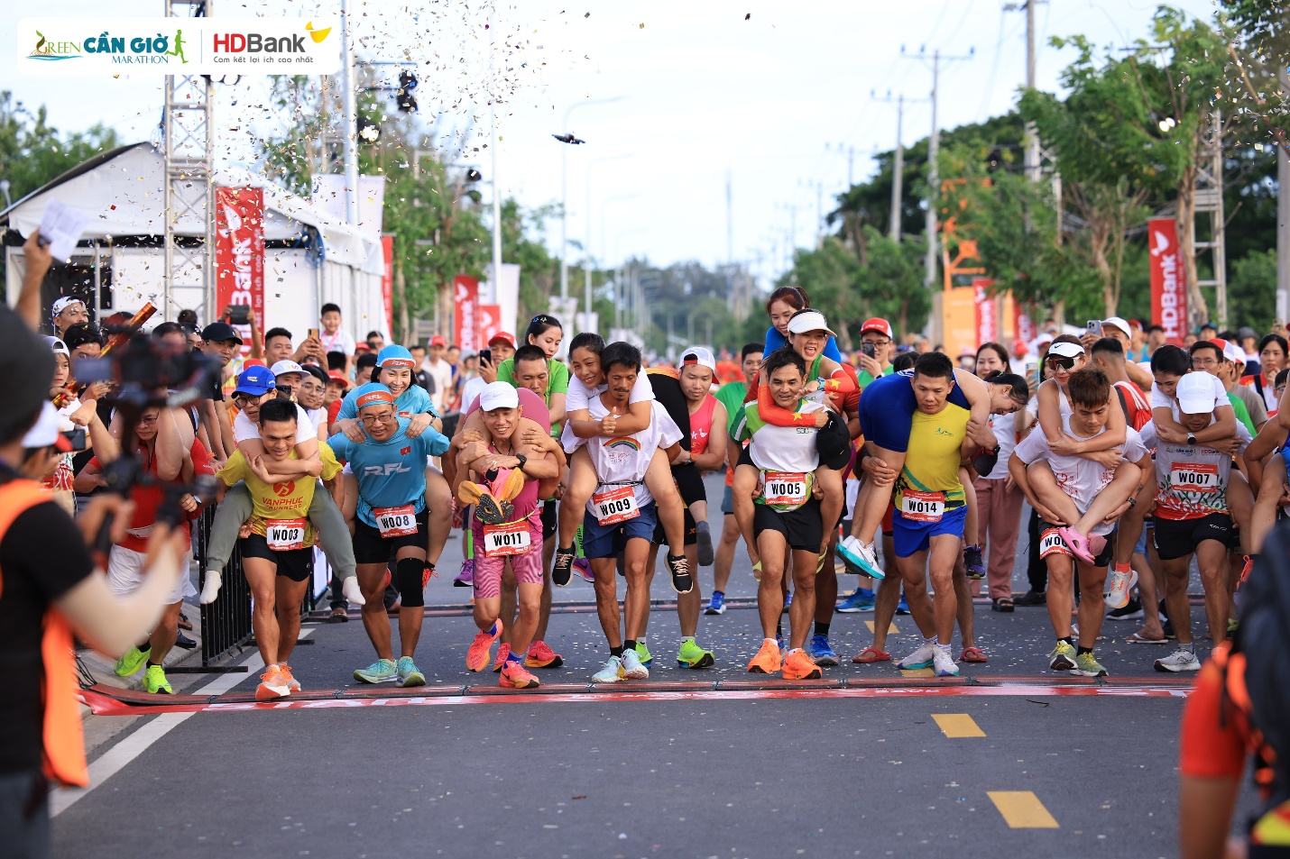 HDBank Green Marathon 2025 mùa thứ tư: Hành trình “xanh” sôi động và đầy mới mẻ - Ảnh 6. HDBank Green Marathon 2025 mùa thứ tư: Hành trình “xanh” sôi động và đầy mới mẻ - Ảnh 6.