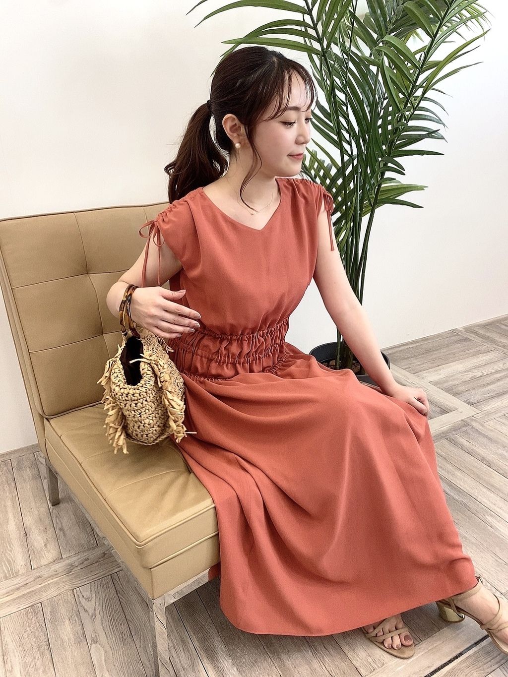 5 món đồ người tuổi 40+ nên tránh mua nếu không muốn tài chính hao hụt khó gỡ- Ảnh 4. 5 món đồ người tuổi 40+ nên tránh mua nếu không muốn tài chính hao hụt khó gỡ- Ảnh 4.