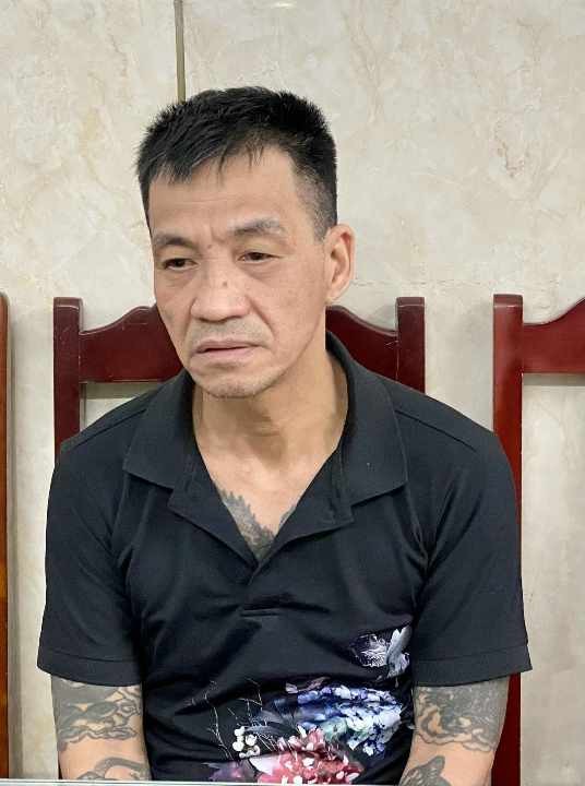 Tr&ugrave;m giang hồ Long "tr&ograve;n" lĩnh &aacute;n t&ugrave; - Ảnh 2.