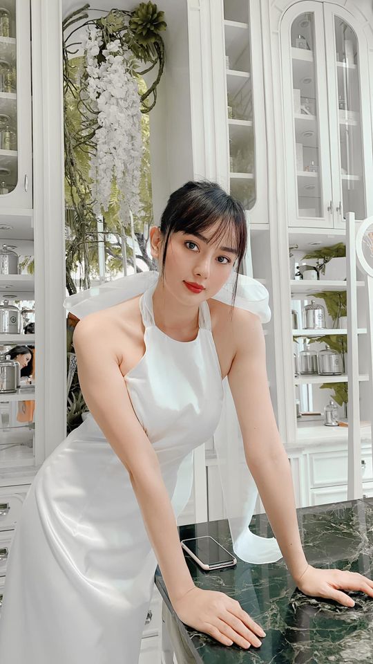 5 cô gái Việt là "nhân chứng" cho sự thay đổi cuộc sống nhờ "dao kéo": Đẹp, giàu, bản sao Phạm Băng Băng - Ảnh 10.