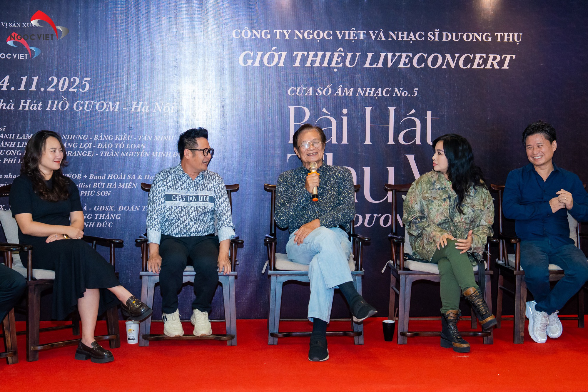 Nhạc sĩ Dương Thụ: "Mỹ Linh giới thiệu xong, Hồng Nhung đùng đùng nổi giận, bỏ về"- Ảnh 1.