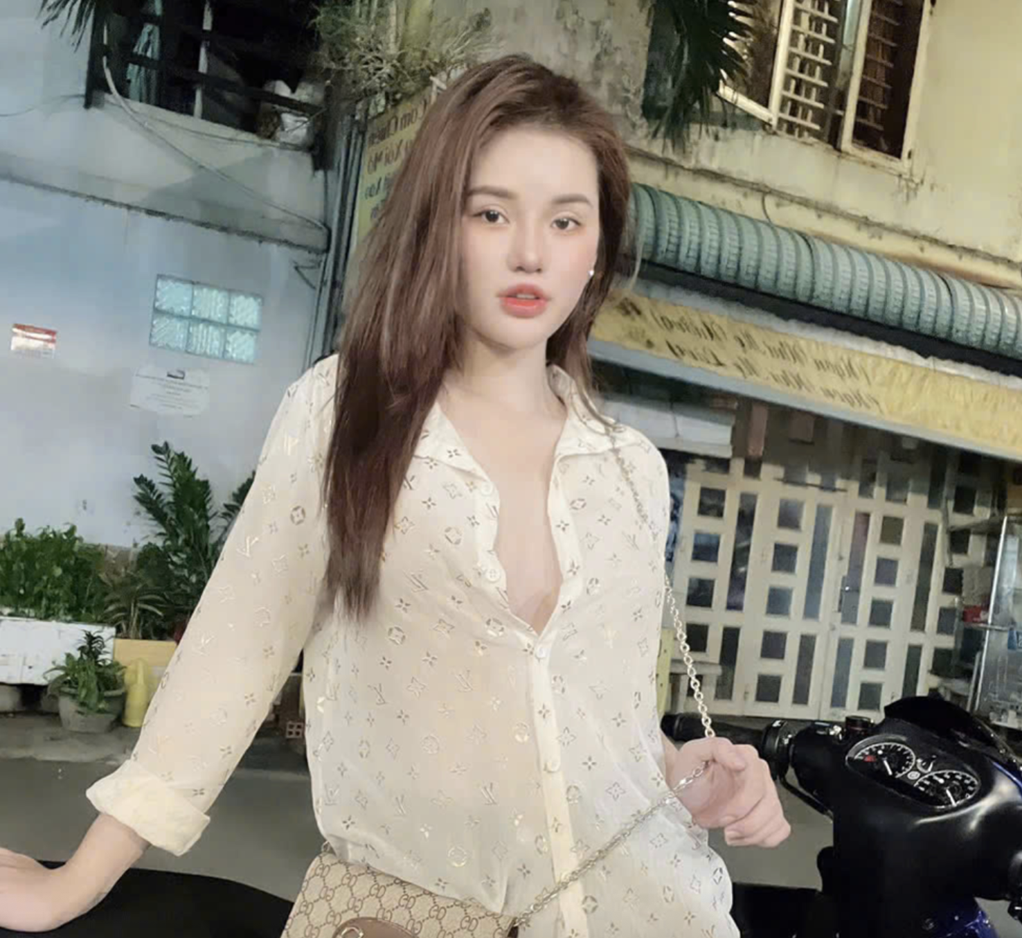 Ly meo truy nã: Bí ẩn về Hotgirl liên quan đến đường dây ma túy lớn ở TP HCM - Ảnh 1.