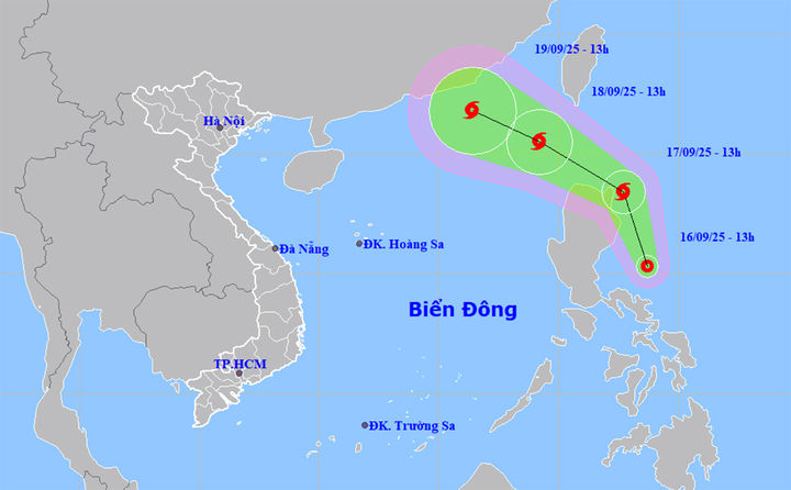 Dự báo bão số 8 sắp đổ bộ vào biển Đông trong tháng 9 năm 2025 - Ảnh 1. Dự báo bão số 8 sắp đổ bộ vào biển Đông trong tháng 9 năm 2025 - Ảnh 1.