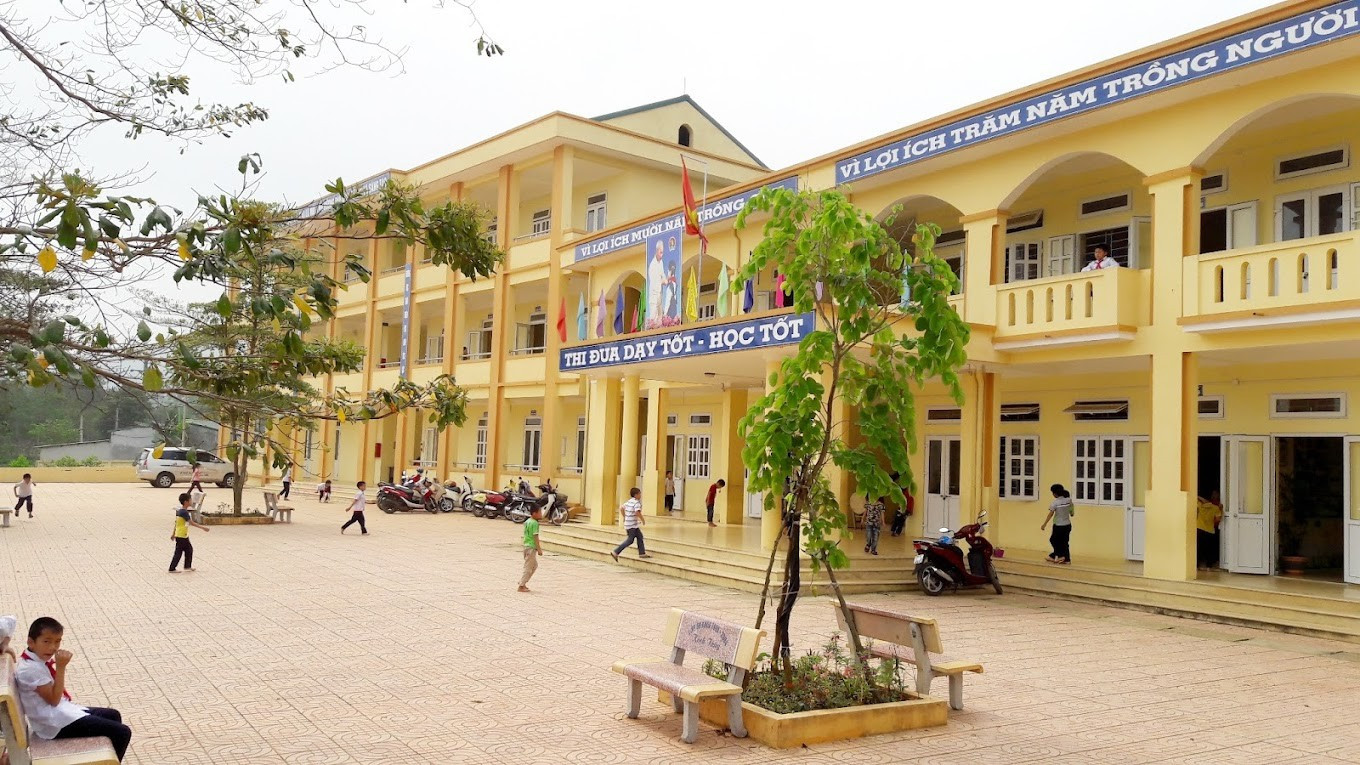 Hà Nội công bố tình huống khẩn cấp về thiên tai tại xã Ba Vì - Ảnh 1. Hà Nội công bố tình huống khẩn cấp về thiên tai tại xã Ba Vì - Ảnh 1.