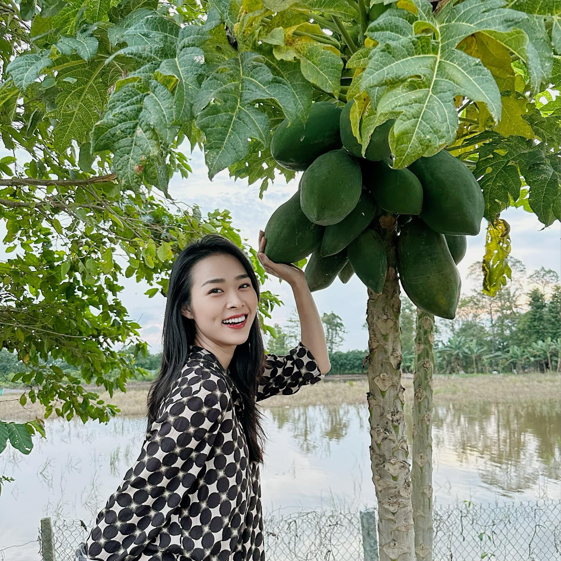 Diệp Bảo Ngọc nói về cảnh cởi trần trước mặt Võ Tấn Phát và nụ hôn ở góc chợ- Ảnh 5.