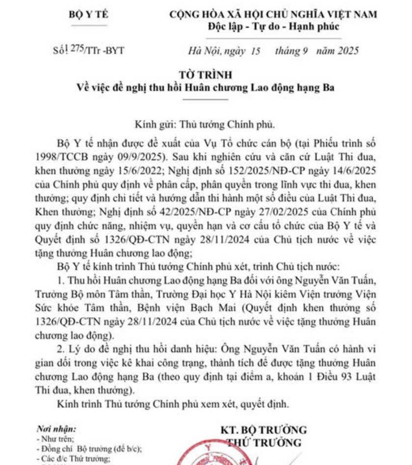 Bộ Y tế đề nghị thu hồi Huân chương Lao động hạng Ba của ông Nguyễn Văn Tuấn - Ảnh 1.