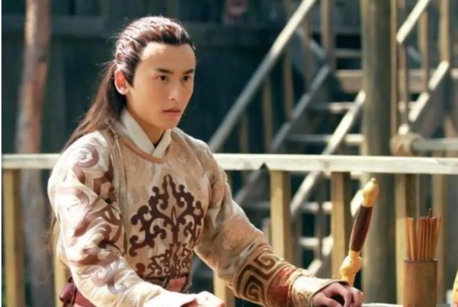 3 đồ đệ nổi tiếng của Chu Bá Thông: Kẻ giết hại Quách Tĩnh, người cải tiến tuyệt kỹ thành vô song- Ảnh 3. 3 đồ đệ nổi tiếng của Chu Bá Thông: Kẻ giết hại Quách Tĩnh, người cải tiến tuyệt kỹ thành vô song- Ảnh 3.