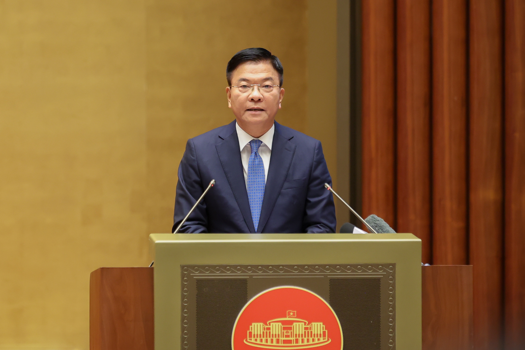 Từ năm 2026 người dân được khám sức khỏe định kỳ miễn phí mỗi năm một lần - Ảnh 1. Từ năm 2026 người dân được khám sức khỏe định kỳ miễn phí mỗi năm một lần - Ảnh 1.