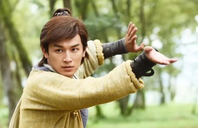 3 đồ đệ nổi tiếng của Chu Bá Thông: Kẻ giết hại Quách Tĩnh, người cải tiến tuyệt kỹ thành vô song- Ảnh 2. 3 đồ đệ nổi tiếng của Chu Bá Thông: Kẻ giết hại Quách Tĩnh, người cải tiến tuyệt kỹ thành vô song- Ảnh 2.