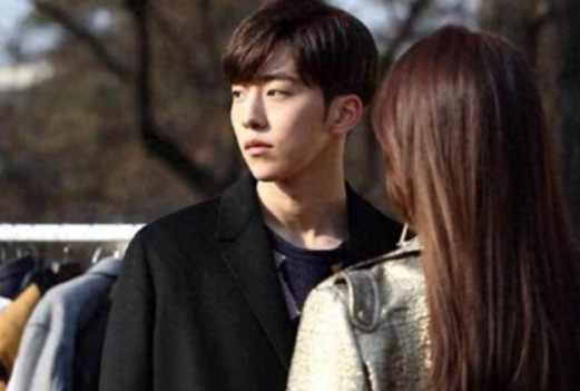 Người EQ cao kết giao với 3 kiểu bạn giúp sự nghiệp thăng tiến - Ảnh 1. Người EQ cao kết giao với 3 kiểu bạn giúp sự nghiệp thăng tiến - Ảnh 1.