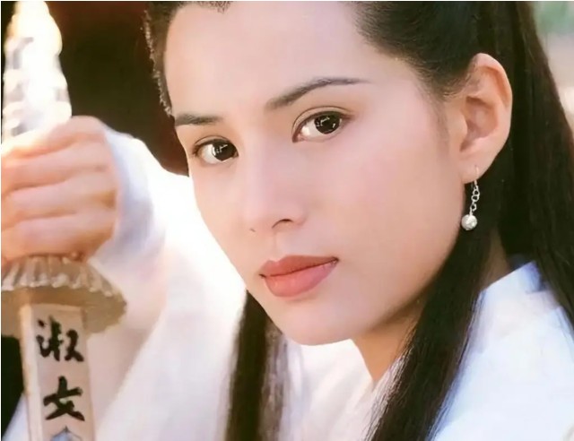 3 đồ đệ nổi tiếng của Chu Bá Thông: Kẻ giết hại Quách Tĩnh, người cải tiến tuyệt kỹ thành vô song- Ảnh 4. 3 đồ đệ nổi tiếng của Chu Bá Thông: Kẻ giết hại Quách Tĩnh, người cải tiến tuyệt kỹ thành vô song- Ảnh 4.