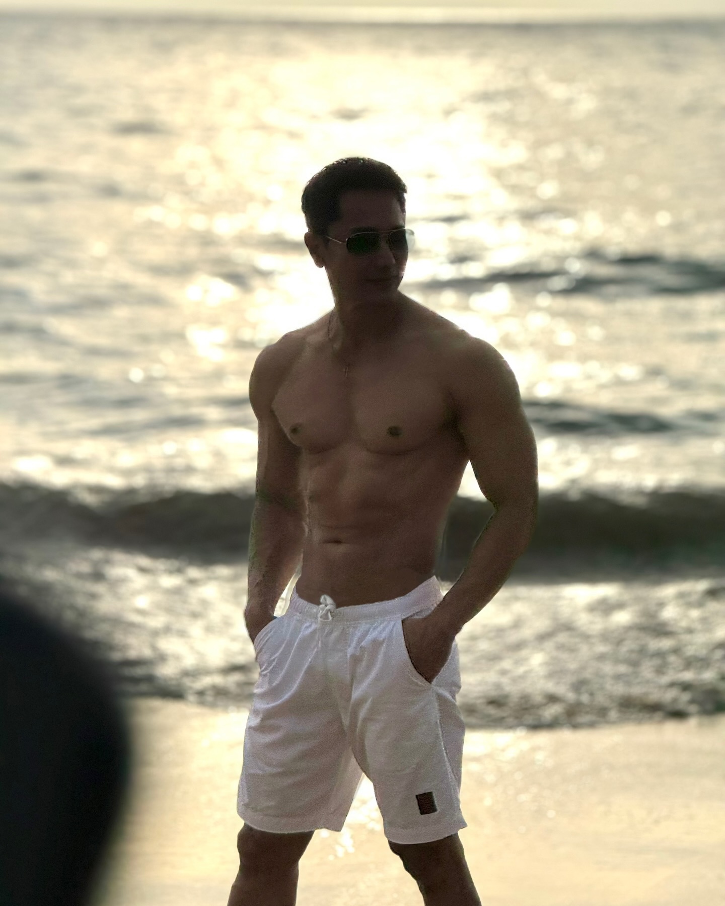 Tập gym để khoẻ mạnh chăm con gái, bố đơn thân U60 bỗng hot rần rần MXH vì body quá đỉnh, trẻ đẹp ngỡ ngàng- Ảnh 9.