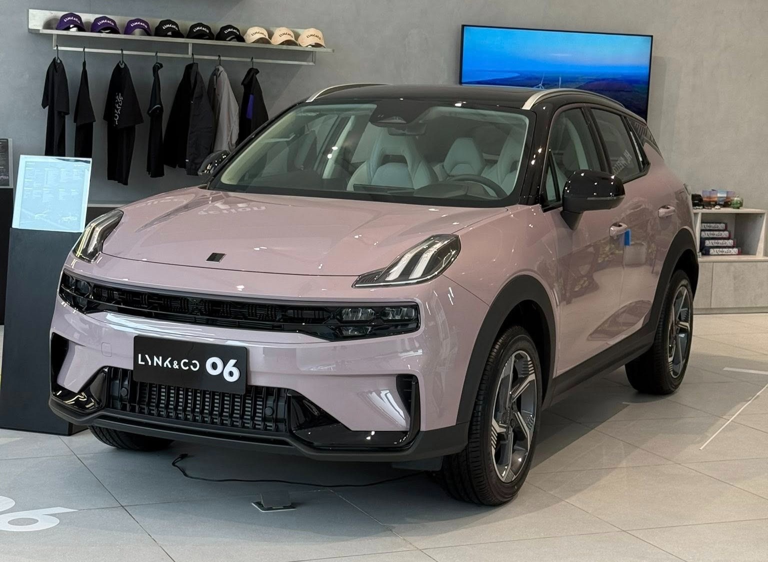 VF 5 bị Xpander &lsquo;k&egrave;m 1-1&rsquo;, VF 3 &aacute;p đảo CX-5 v&agrave; loạt xe nắm nhiều đề cử nhất tại CCA 2025!- Ảnh 18.