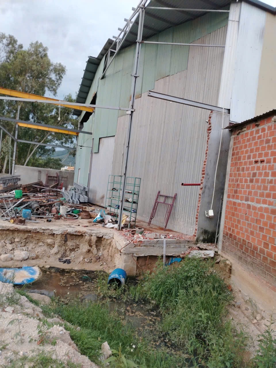 Vụ nhà kho trái phép ở Gia Lai bị tố cáo: Bí thư xã An Lương có dấu hiệu bao che - Ảnh 1.