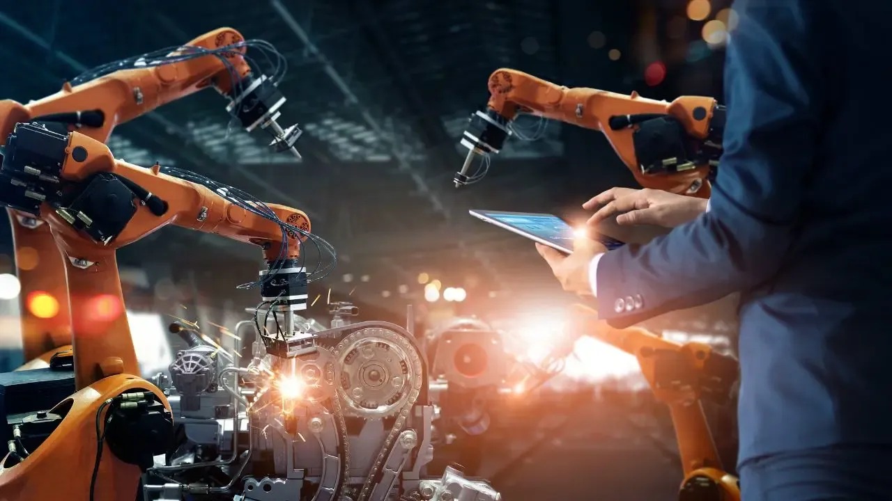 10 nghề tương lai ChatGPT dự đo&aacute;n sẽ b&ugrave;ng nổ sau 10 năm nữa- Ảnh 1.