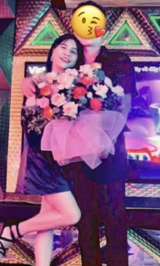 Nữ nghệ sĩ công khai bạn trai Việt kiều ở tuổi U60: 2 lần đổ vỡ tình cảm, từng yêu trai trẻ kém 18 tuổi - Ảnh 4. Nữ nghệ sĩ công khai bạn trai Việt kiều ở tuổi U60: 2 lần đổ vỡ tình cảm, từng yêu trai trẻ kém 18 tuổi - Ảnh 4.