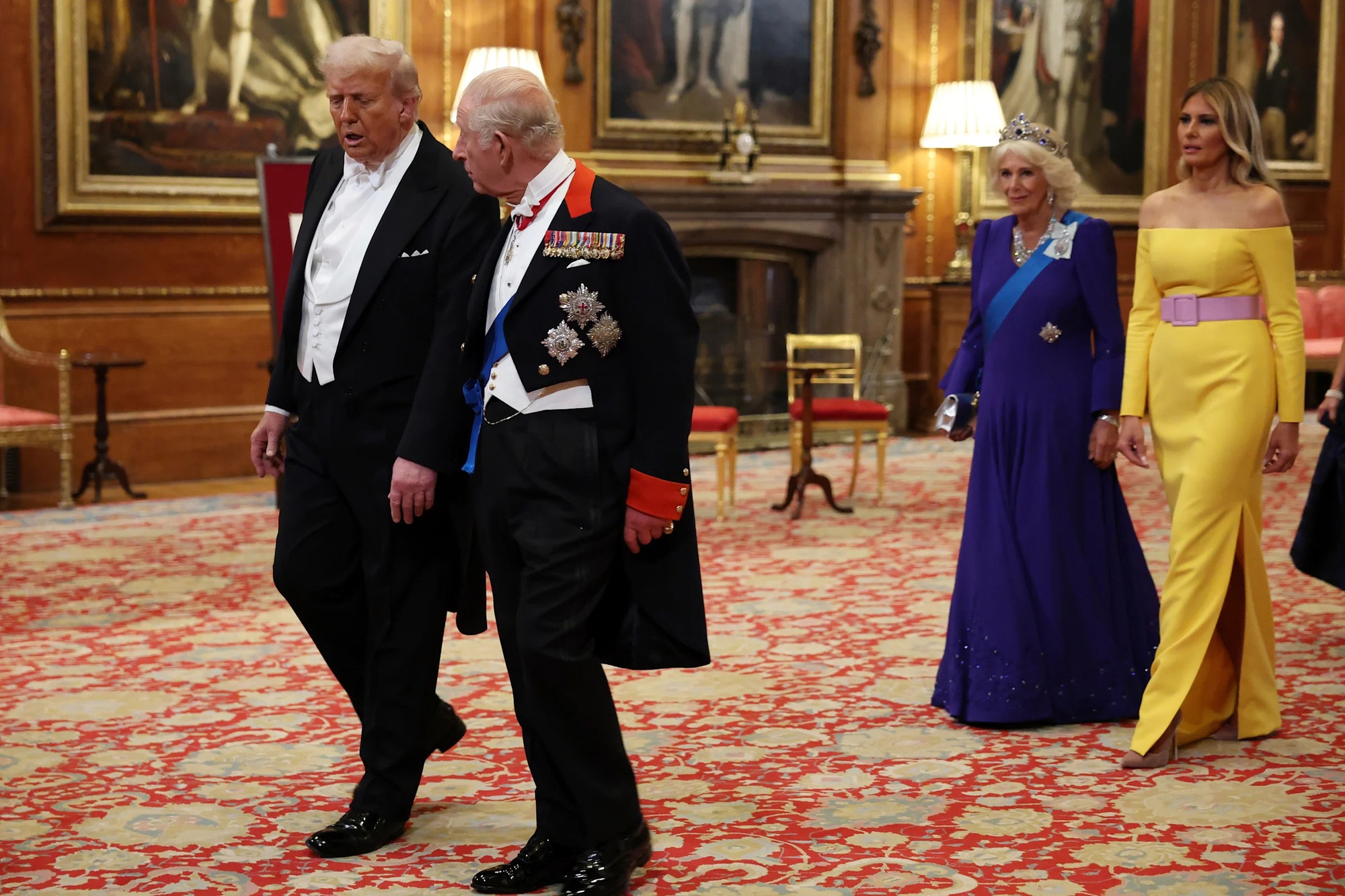 &Ocirc;ng Donald Trump khiến kh&aacute;ch mời tham dự quốc yến tại l&acirc;u đ&agrave;i Windsor bật cười- Ảnh 6.