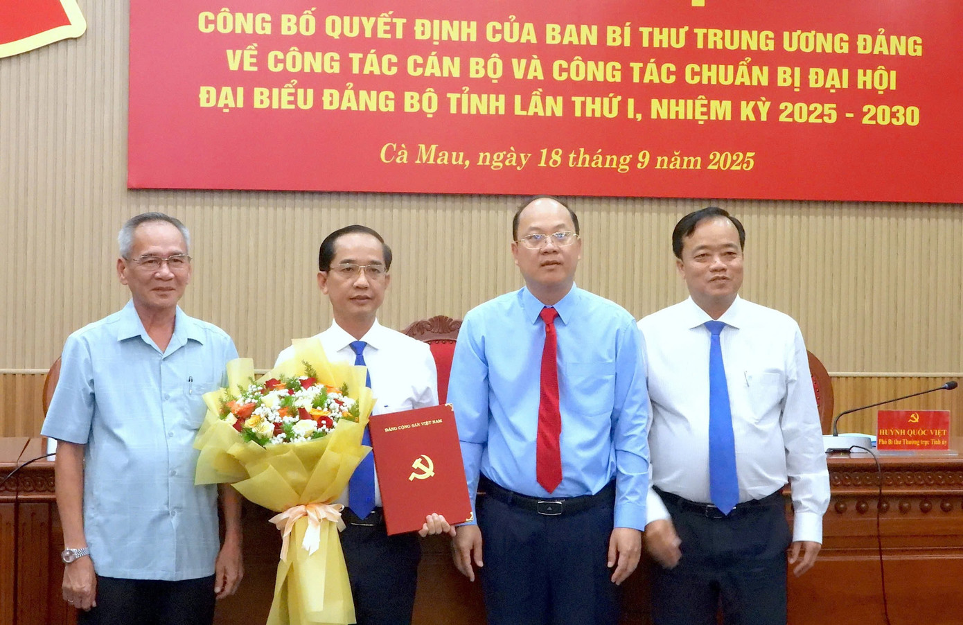 Hồ Thanh Thủy giữ chức Ph&oacute; B&iacute; thư tỉnh ủy C&agrave; Mau nhiệm kỳ 2020 - 2025 - Ảnh 1.