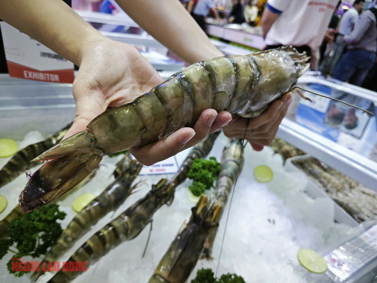 Trung Quốc trở th&agrave;nh thị trường nhập khẩu t&ocirc;m số 1 của Việt Nam, vượt cả Mỹ - Ảnh 2.