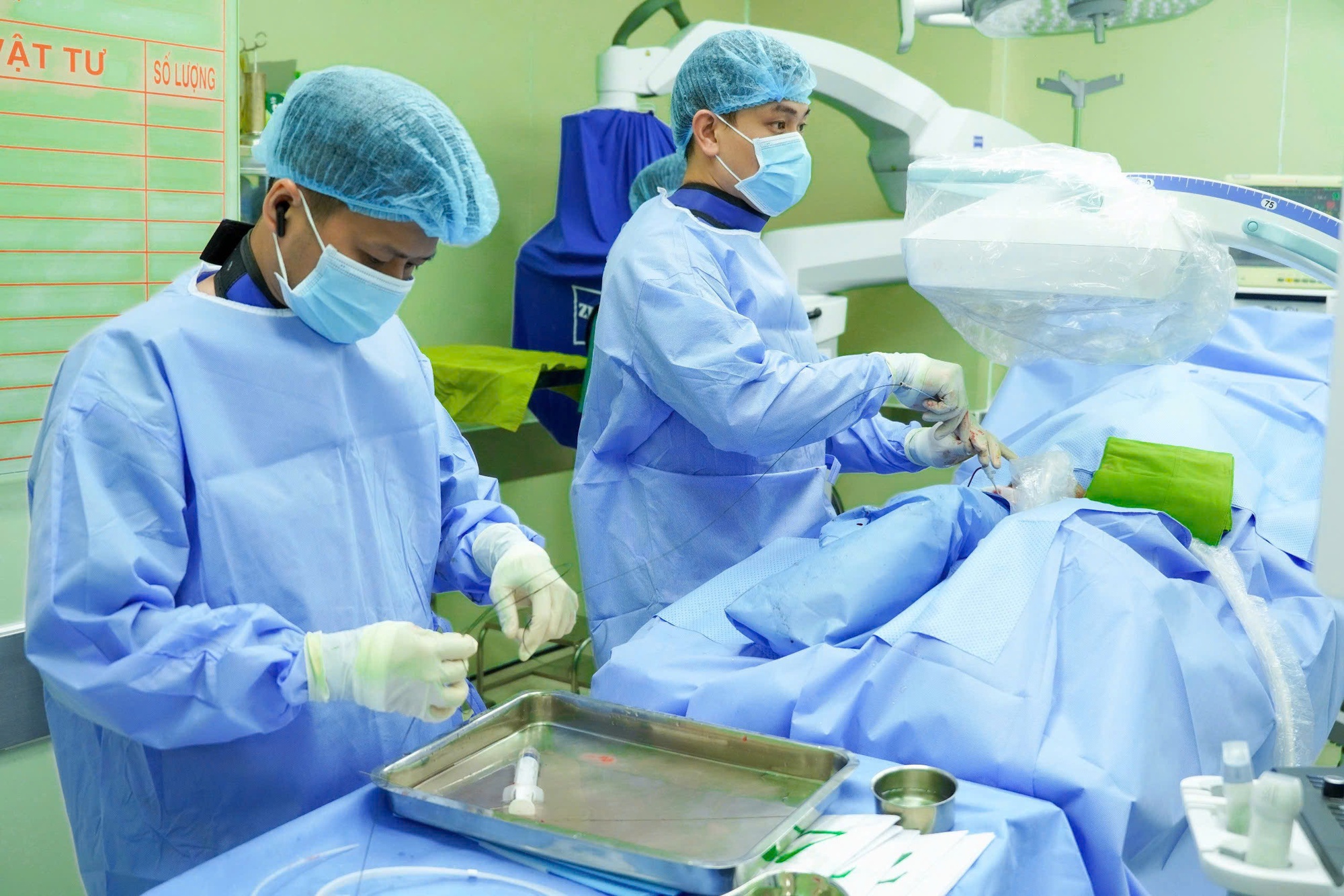 Huyết &aacute;p tăng kh&ocirc;ng r&otilde; l&yacute; do, coi chừng bị bệnh thận - Ảnh 1.