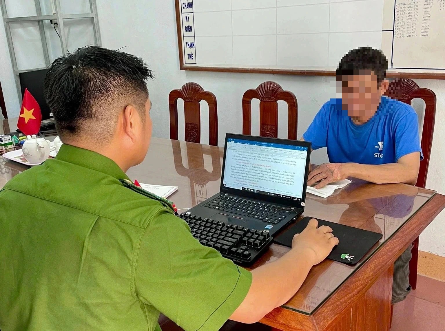 Ghen tuông, người đàn ông đốt tiệm spa của người yêu cũ- Ảnh 3. Ghen tuông, người đàn ông đốt tiệm spa của người yêu cũ- Ảnh 3.